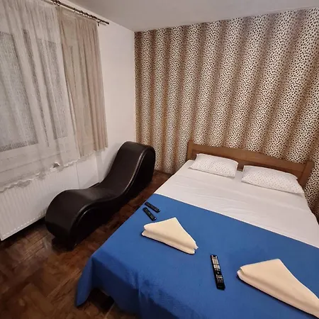 Apartmán Nova Varos *